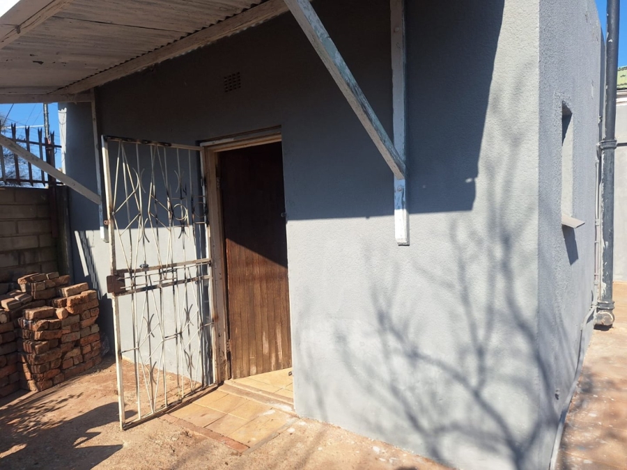 3 Bedroom Property for Sale in Utility Northern Cape